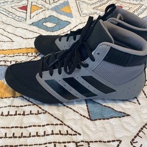 Adidas Men’s Women’s. Wrestling Boxing Shoes. Men’s Size 5.5. Women’s Size 7.5.